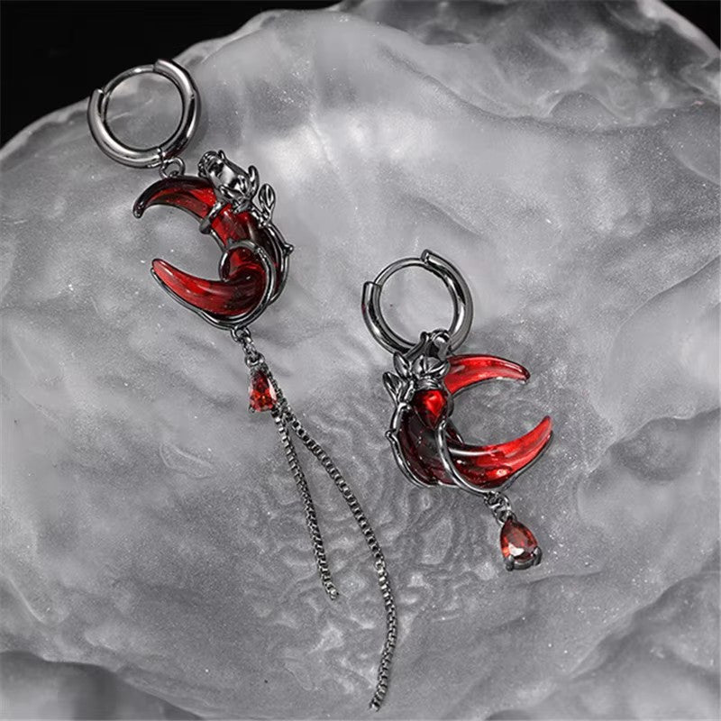 3pcs fashionable, exquisite and elegant red crescent-shaped asymmetrical tassels, niche, unique, high-end sweet and cool earrings, ring sets and ornaments