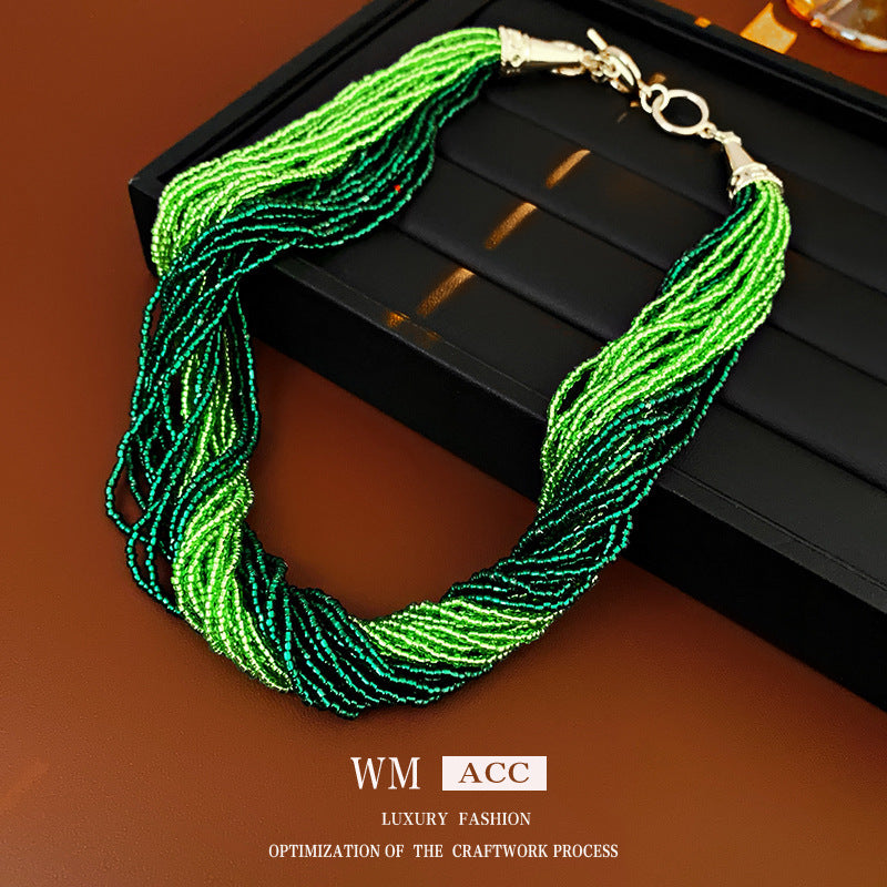 French retro wrapped rice bead multi-layer necklace, fashionable collarbone chain, light luxury and high-end accessories