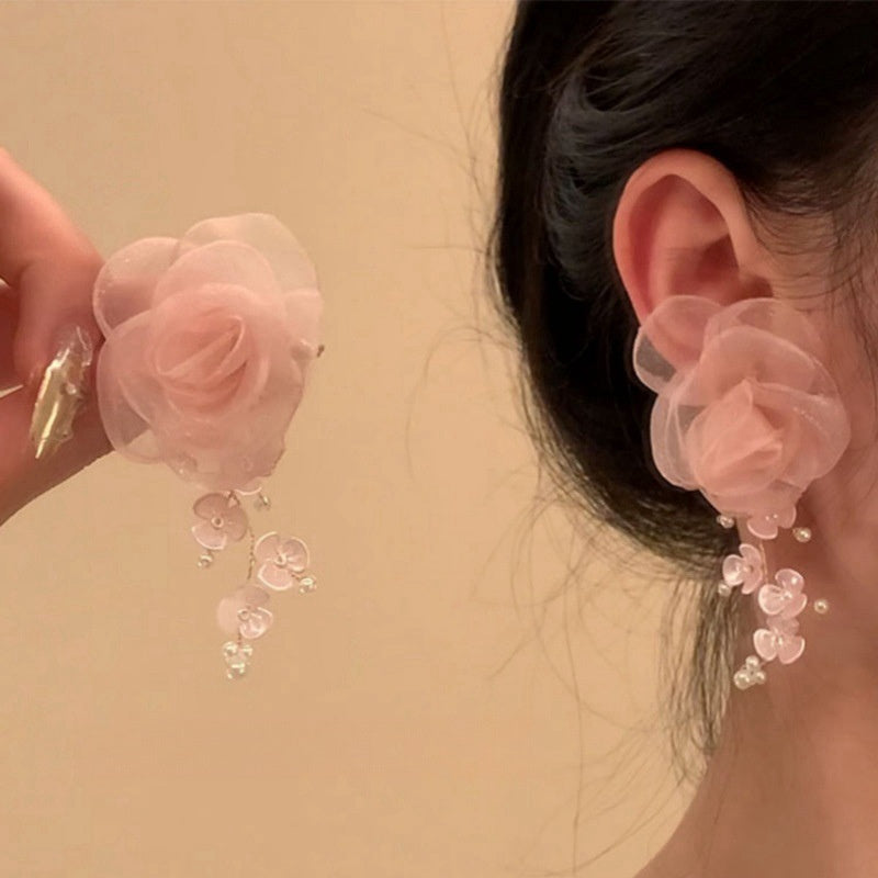 1 pair of Seaside resort-style floral tassel long earrings, with high-end stud earrings and unique earrings women