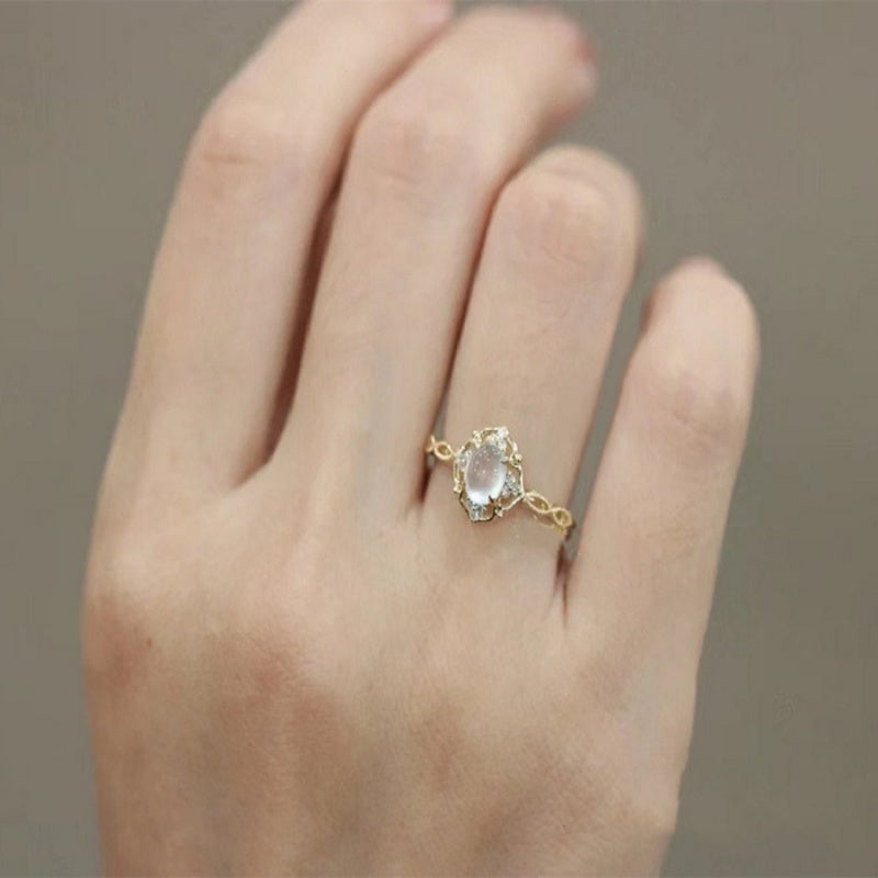 1pc Women'S Fashionable And Gentle Ring with an Open Adjustable Band. The Ring Is Simple, Elegant, And Full of Charm, Suitable for Daily Wear.