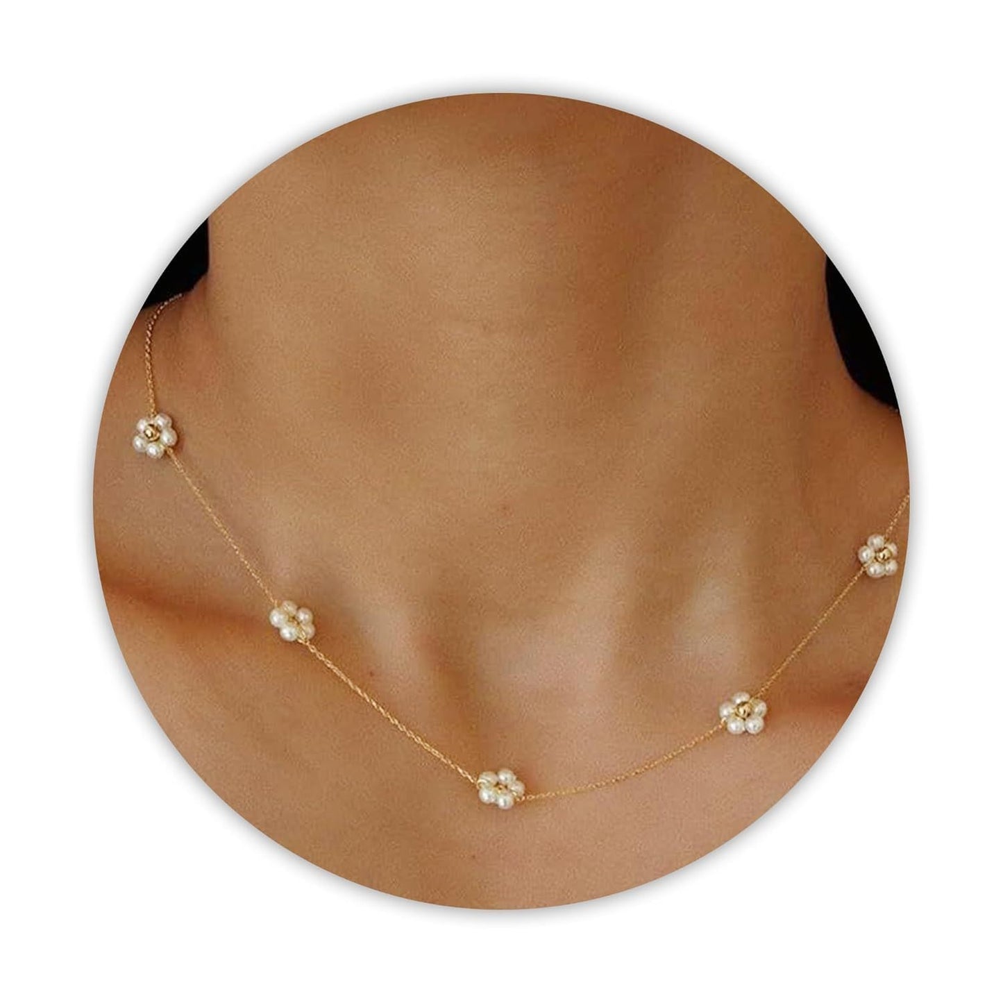 Daisy Necklace, Dainty Choker Necklace for Women as Flower Necklace Gift, Golden Plated Stainless Steel Golden Plated Necklaces as Birthday Gifts for Her Daisy Costume Gift