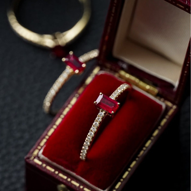 Red Elk S925 Sterling Silver Fashion Ring Ring Niche Color Treasure Retro Palace Style Classic HandEdit Women's RingEvent and party supplies with luxury gift boxes
