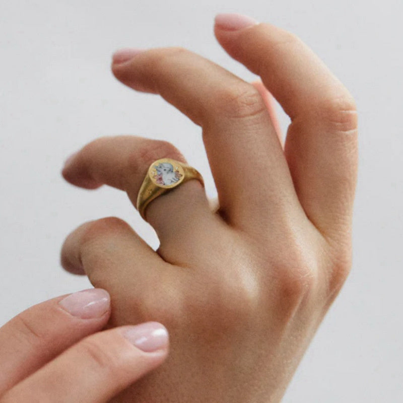 1pc Fashionable and elegant ring, ladies' ring, retro exaggerated and simple Women's ring, engraved rabbit ring