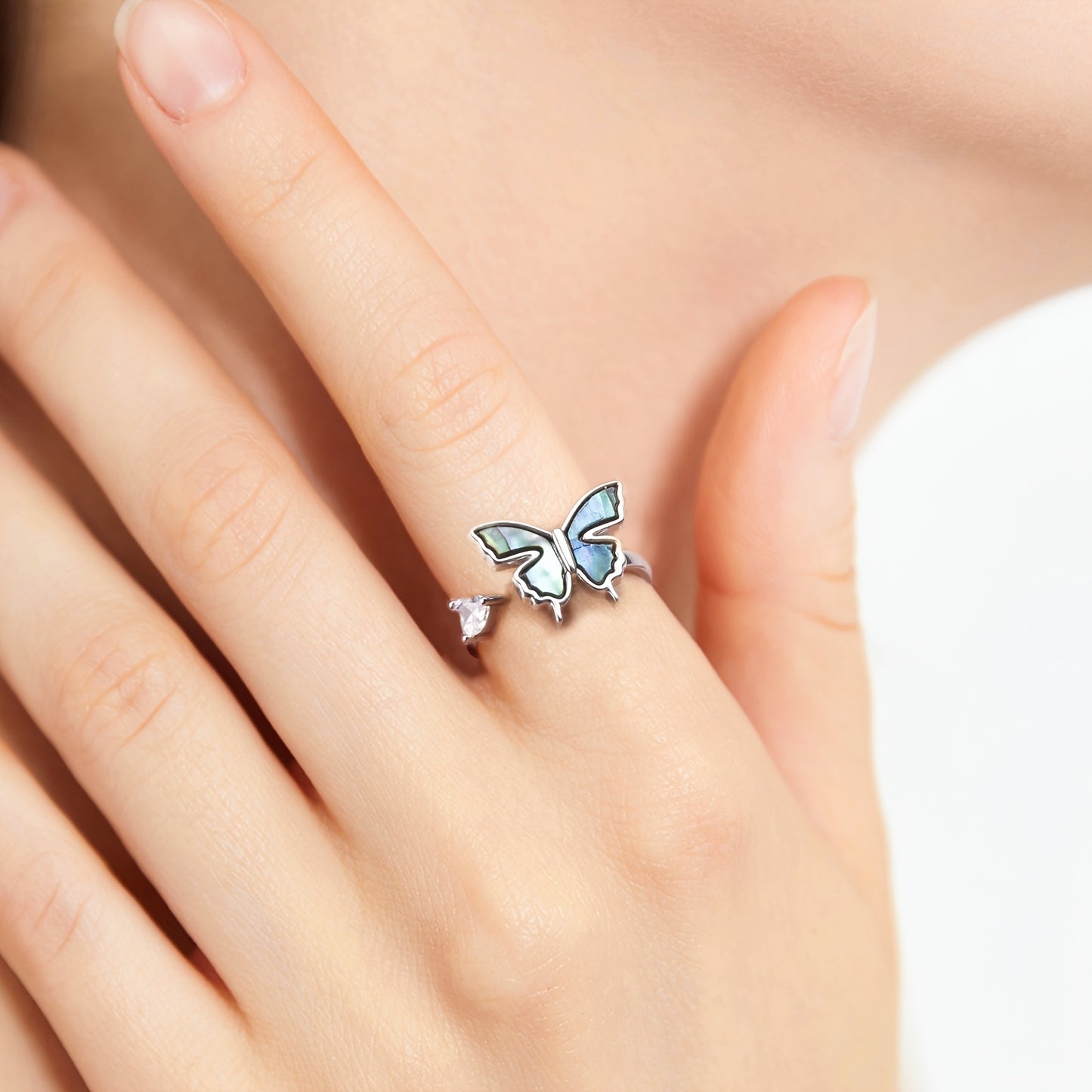 Women's S925 Pure Silvery Abalone Shell Butterfly Ring, Anxiety Ring, Rotatable Adjustable Ring, Women's Jewelry Birthday Gift